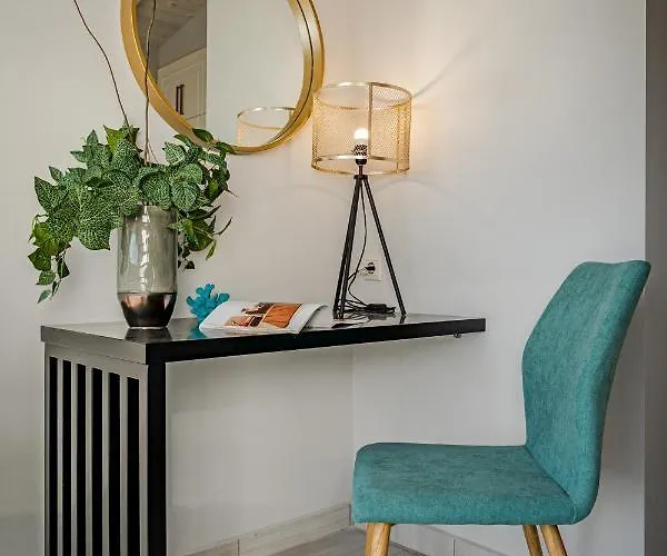 Marayas Modern Loft! *