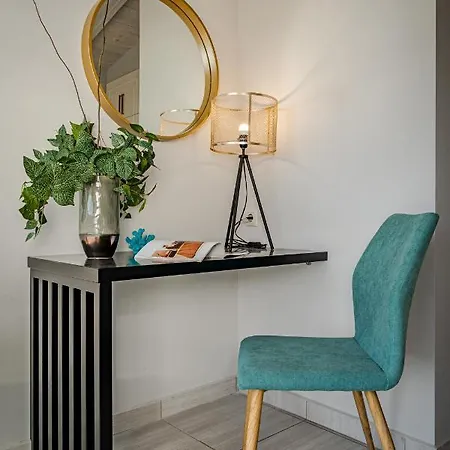 Marayas Modern Loft! *